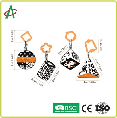 Bộ đồ chơi trẻ em có hình dạng tương phản cao, Ghế ngồi ô tô Xe đẩy trẻ em Sang trọng Nhẫn Rattle Đồ chơi treo