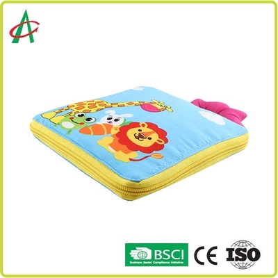 Sách hoạt hình thêu Baby Soft Activity Book 22cm Hình minh họa đáng yêu