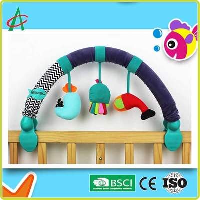 Xe đẩy đồ chơi cho trẻ sơ sinh có hình xoắn ốc L67cm với BB Squeaker